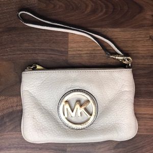Micheal Kors Wristlet